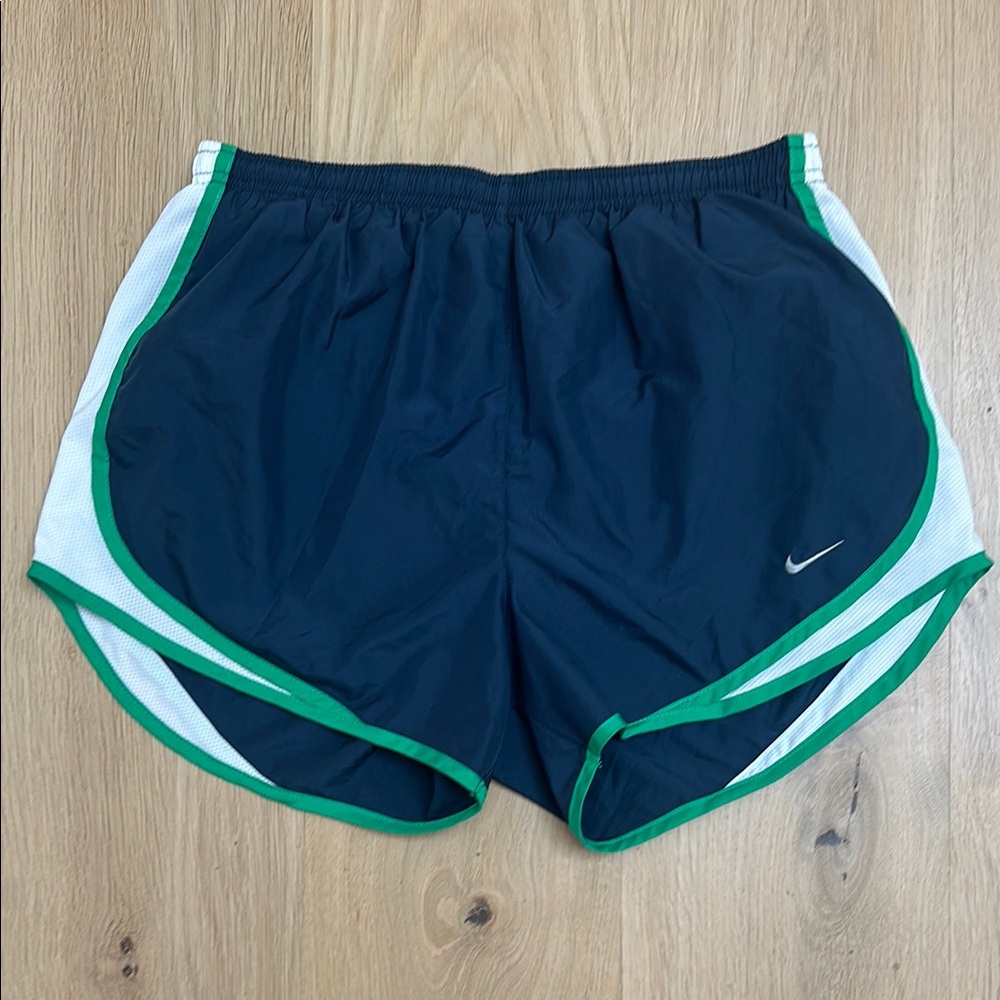 Nike women’s running shorts
